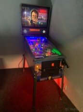 Flipper, pinball, hra s kuličkou, Dirty Harry, Wiliams