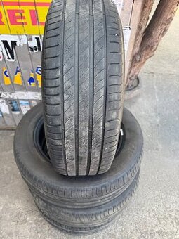215/60r17 Michelin