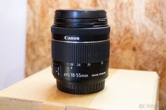 Canon EF-S 18-55mm f/3.5-5.6 IS STM