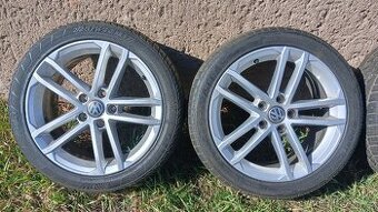 Kola r17 VW golf Gtd