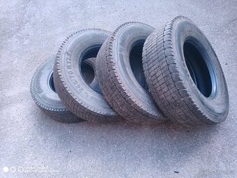 Pneumatiky Continental 265/70 R17,5 záběrové vzorek 11mm