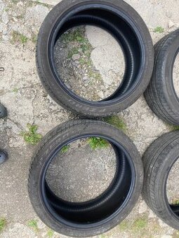 Pneumatiky letní Pirelli P-Zero dvourozměrné
