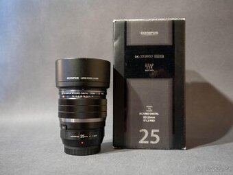 Olympus Zuiko Digital ED 25 mm f1.2 PRO