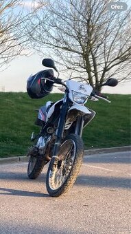 Yamaha wr 125r