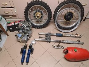 CZ 514 plně funkční motor, , tlumiče,