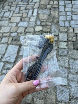 551SK2 USB konektor Škoda Octavia II