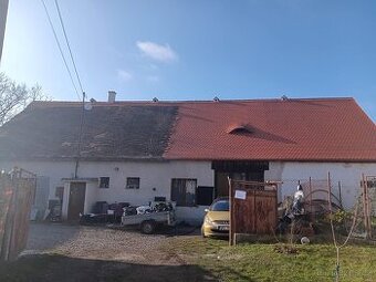 Pronajmu barák 4+1 v Hradešicích