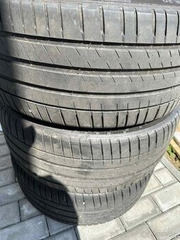Tesla Y - 3x Michel Pilot Sport EV 235/40/R20 DOT2023