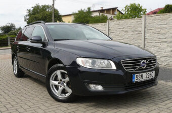 VOLVO V70, 2.0 D3, 110kW, MOMENTUM, XENONY, LED, NAVI, ALU