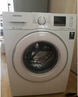 Pračka Samsung WF70F5E2U2W na 7kg - 1