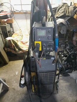 ESAB Aristro Mig 5000i