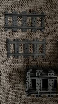 kolej rovná - 4 ks, kompatiblni k LEGO