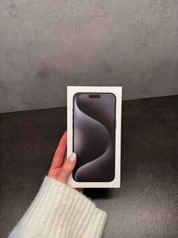 IPhone 15 pro max 256gb černý titan