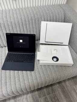 MacBook Air 13,6'' Midnight M4 16/256 2025