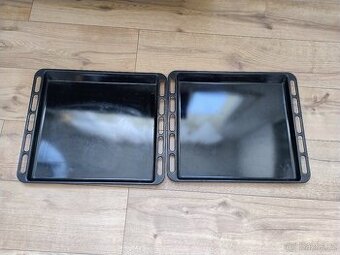 Plechy na pečení