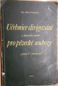 Učebnice dirigování pro pěvecké sbory.
