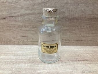 Skleněná dóza s korkovým špuntem