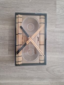 Jídelní set v japonském stylu