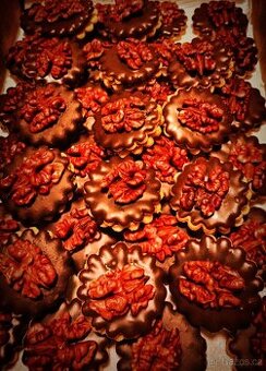 OŘECHY Ořešáku vlašského, odrůda SYCHROV