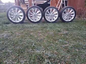 Alu kola original VW Passat cc