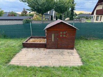 Dětský zahradní domek