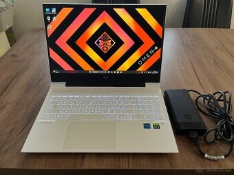 HERNÍ HP Victus 16" 144Hz-SSD 1TB-RTX 3060-RAM 16GB