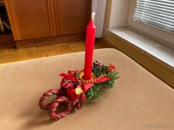 Vánoční dekorace - svícen (sáně)