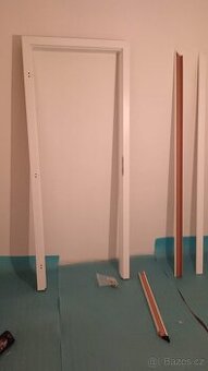 Bílá zárubeň 70 L