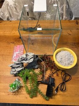 Akvárium 30l včetně příslušenství - 1