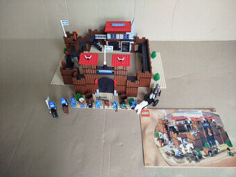 Lego western 6769 Fort LEGOREDO - 1