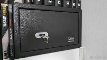 Burg Wächter Nábytkový trezor 28x18x20