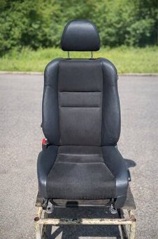 Sedačka honda accord