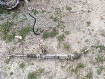 Audi A4 b8 2.0 TDI hřebenové řízení, těhlice,