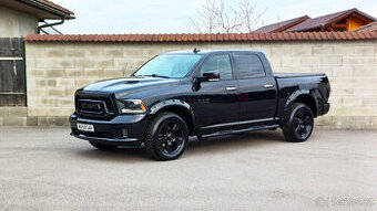 Dodge RAM 1500 Big Horn 5.7 HEMI V8 4x4