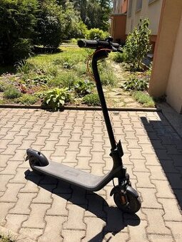 Elektrokoloběžka Ninebot Segway E2 Plus E II – V ZÁRUCE