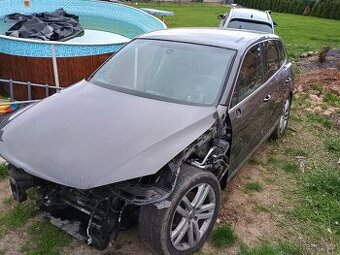 Prodám VW Touareg 7P 3.0 TDI 176kw