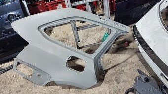 Pravý zadní blatník Škoda Superb 3 kombi