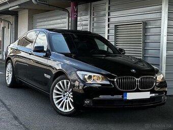 740d Individual, 225000km, 4x komforty, NightVisison, SoftCl