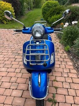 Vespa GTS Super 125
