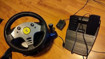 Volant s pedály a řazením Thrustmaster - 1