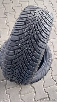 Prodám 2 x pneu Vredestein 185/50/16