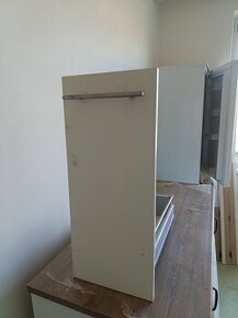 ikea skrinka