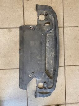 Dekl nad chladič e36