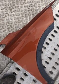 Pravý blatník Seat Arona