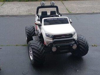 Dětské auto Monster truck 4x4