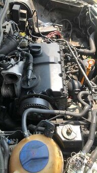 Motor 1.9 tdi 74 kw AXR 364 000