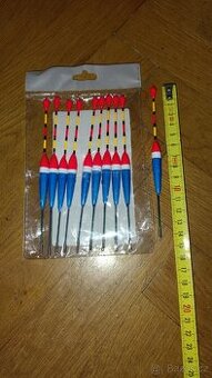 Sada 10 ks Rybářských Splávků (14,5 cm, 0,6 g)