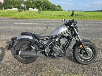 Honda REBEL 500 Seal silver metallic
