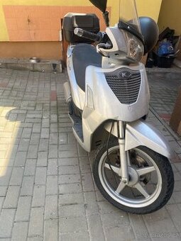 Prodám skútr Kymco People 125