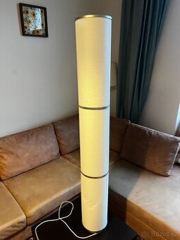 Stojací lampa Vidja – 3patrová, bílá